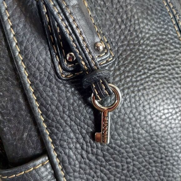 Fossil Black Pebbled Leather Bag - Picture 6 of 10